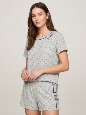 Tommy Hilfiger Gray Shorts And Top Sleep Set Size Medium